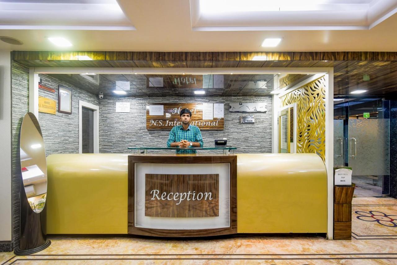 Hotel N S International Kolkata Luaran gambar
